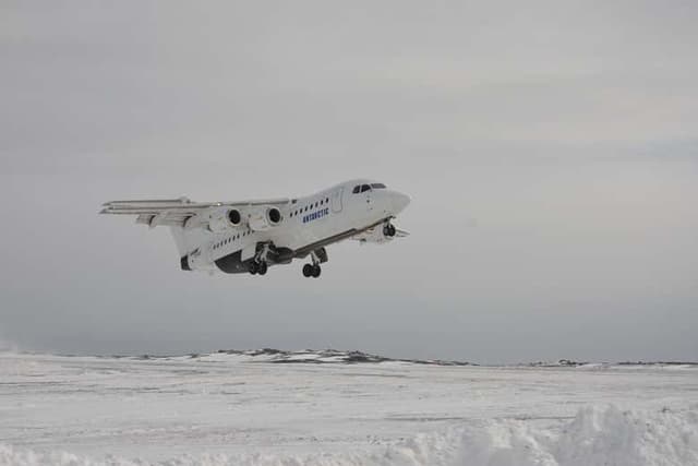 Antarctica Full Day Trip by Plane