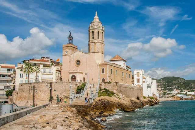 Tarragona & Sitges Small Group Day Trip