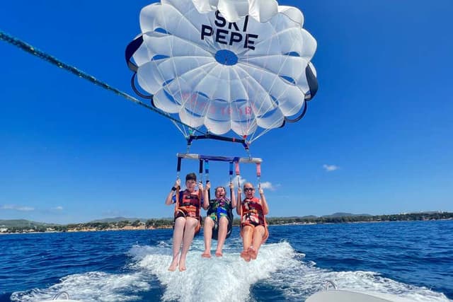 Parasailing in Santa Eulalia del Río