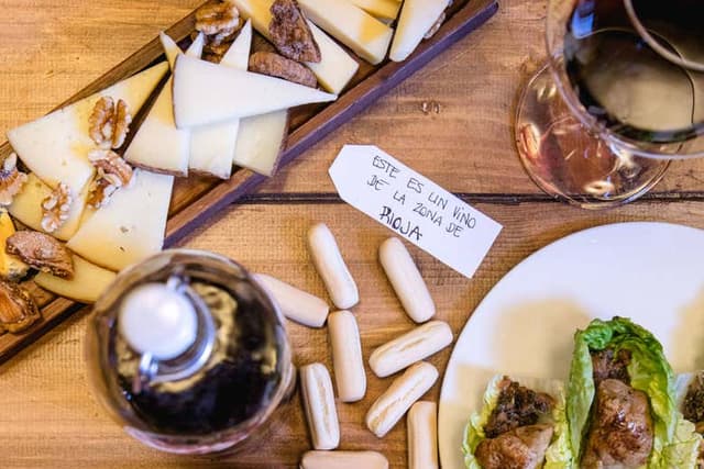 Jero Catedral Wine Tasting + Lunch or Dinner