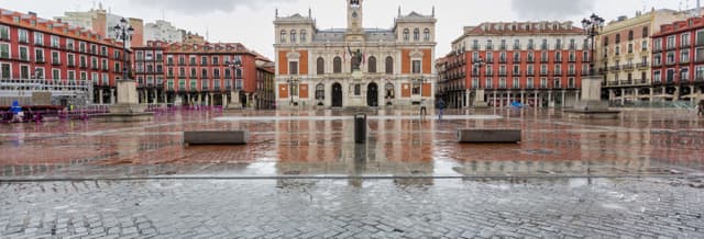 Valladolid Guided Tour