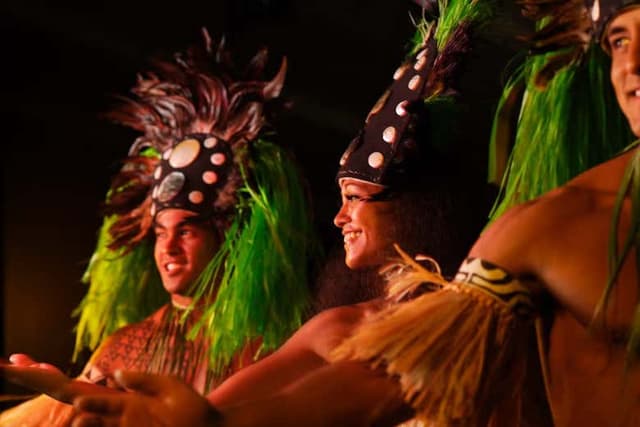 Luau Kalamaku Show