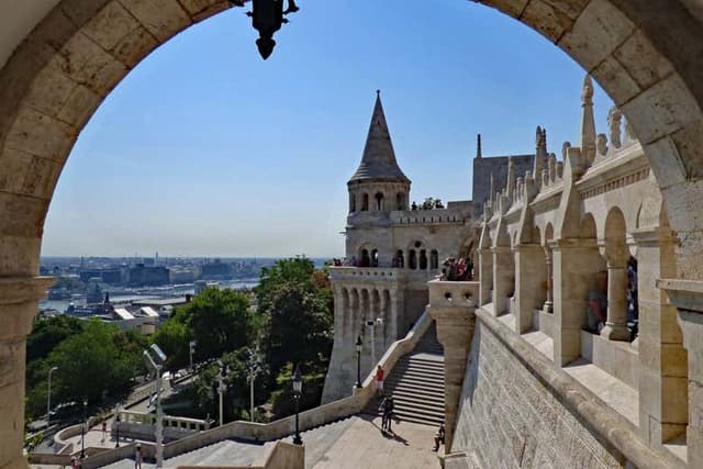 Buda Castle Free Walking Tour