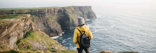 Day Trip to Cliffs of Moher + Dunguaire Castle