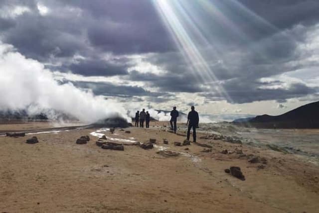 Diamond Circle Tour: Dettifoss, Húsavík, Lake Mývatn & Ásbyrgi