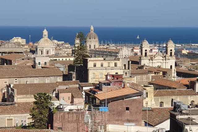 Catania Free Walking Tour