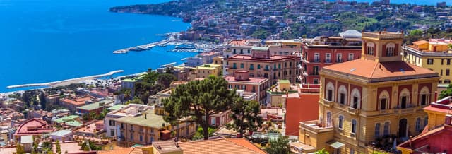 Free Walking Tour of Naples