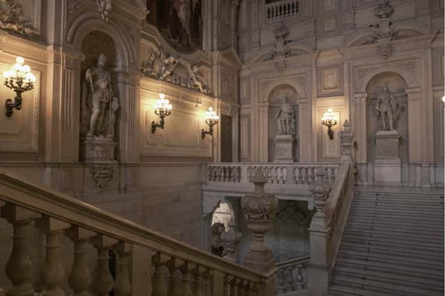 Royal Palace of Turin Tour