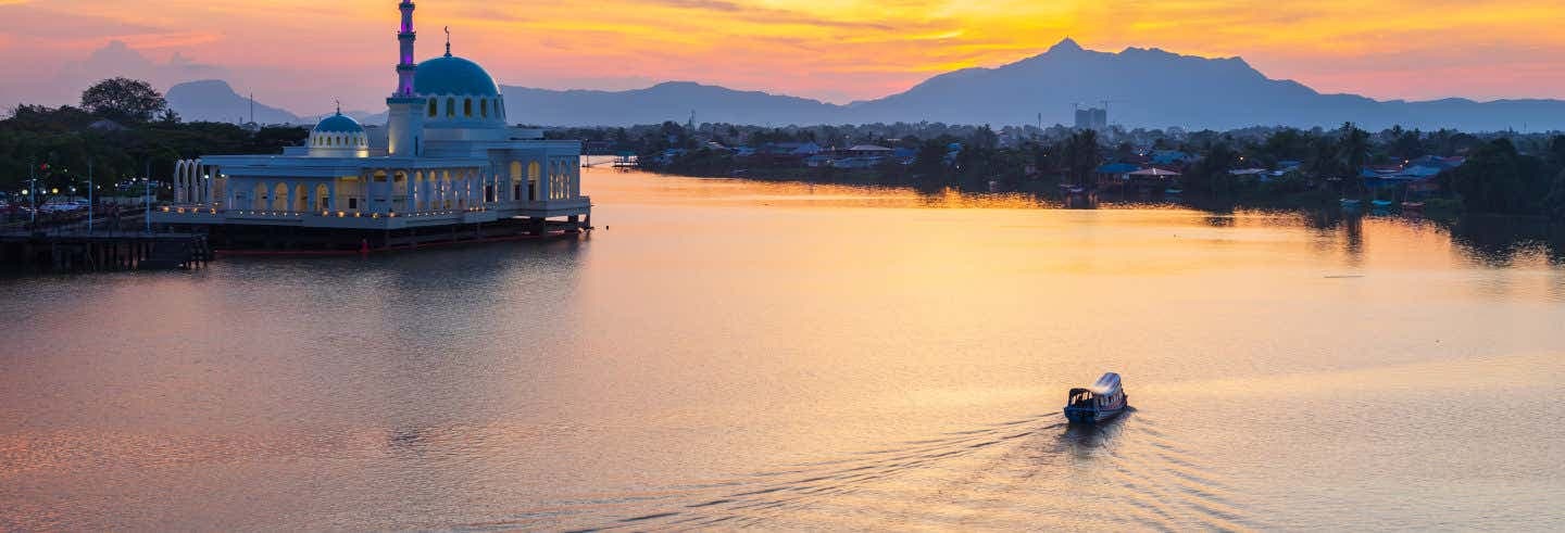 Experience the Best Kuching Sunset River Cruise Adventure