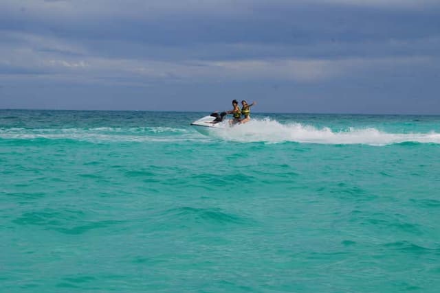 Cancún Snorkeling & Jet Ski Tour