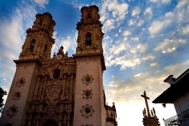 Taxco Churches Tour