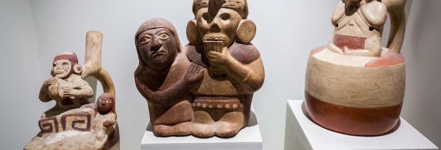 Lima Historic & Larco Museum Tour