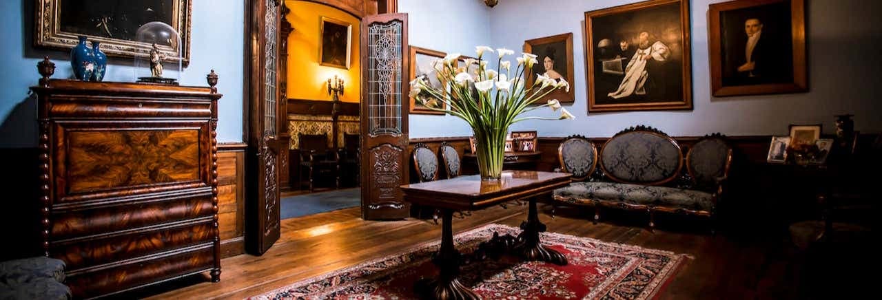 Casa Aliaga Tour