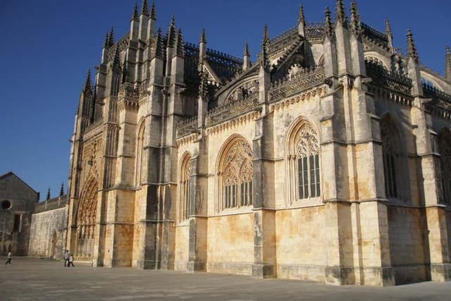 World Heritage Monasteries Day Trip