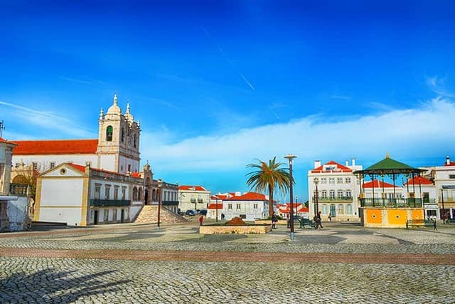 Nazaré Guided Walking Tour