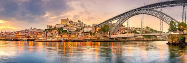 Ribeira District Free Tour