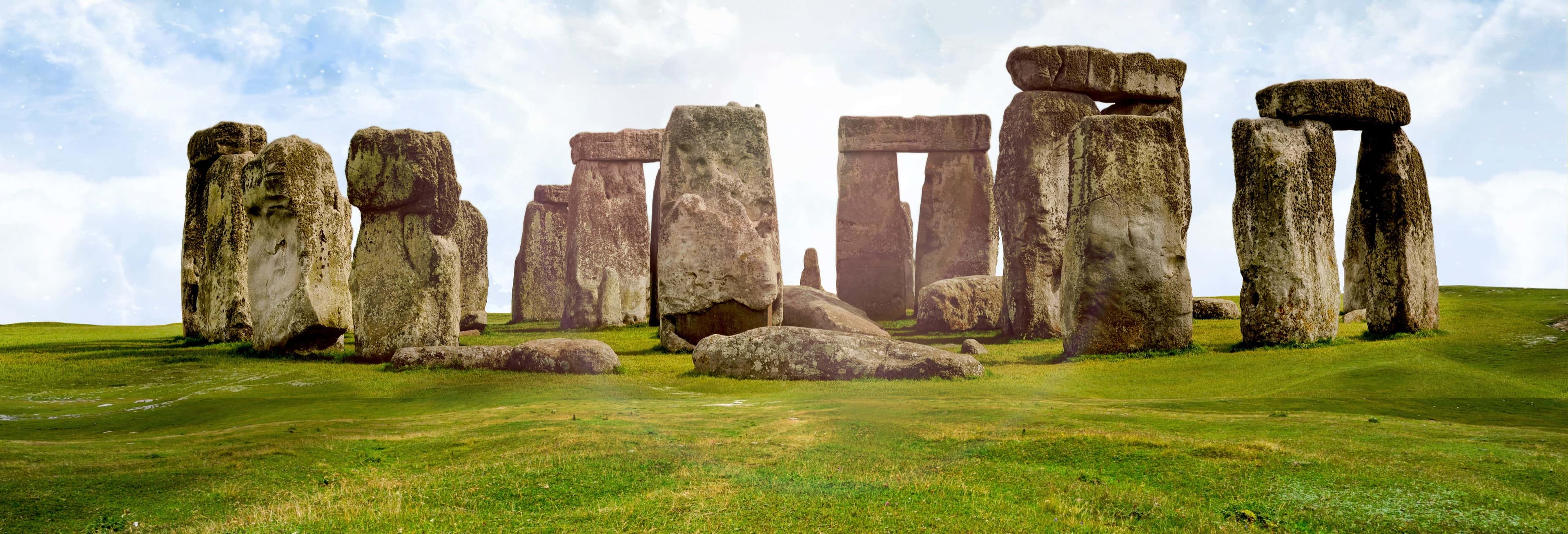 Stonehenge Day Trip from Salisbury: See the Stones