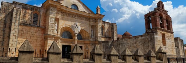Ciudad Colonial Free Walking Tour