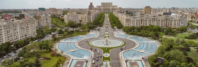 Free Walking Tour of Bucharest