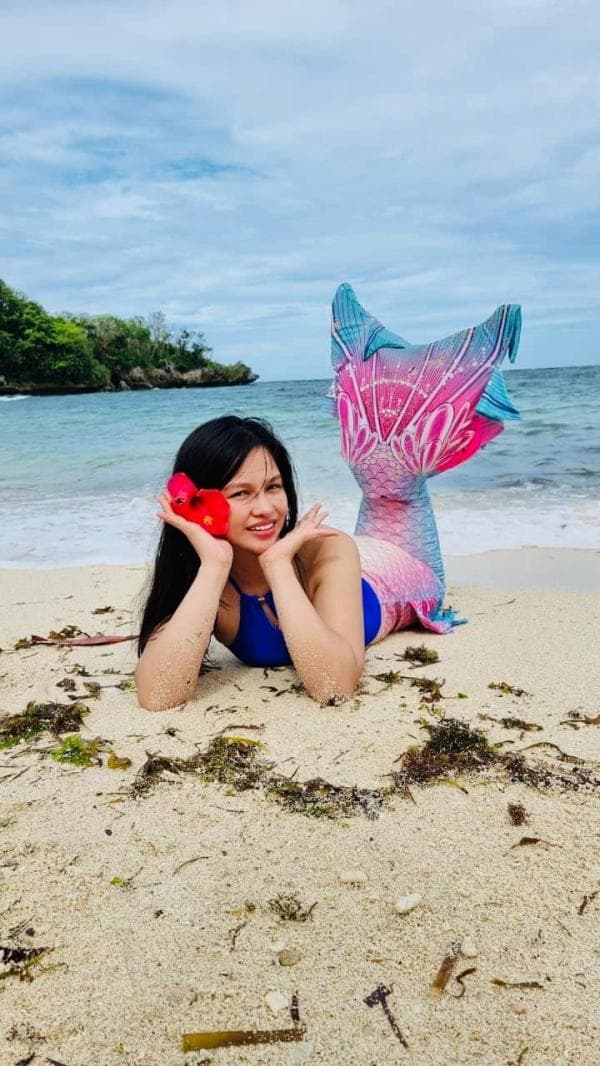 Boracay Half-Day Island Hopping Tour With BBQ Lunch, Mermaid Tail and Kawa Bath Photo Op  | Philippines
