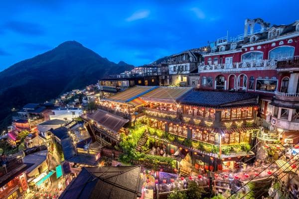 [Indigo Travel] Taiwan Yehliu, Shifen, Jiufen Night View Tour (Perfect Photo Spot Tour, Korean-speaking Star Guide, Departs at 9:50 AM)