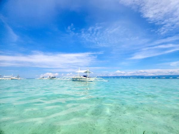 Panglao Island Hopping Day Tour: Balicasag Island Hopping and Dolphin Watching Budget Half-Day Tour | Bohol