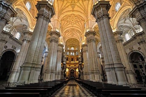 Granada: Royal Chapel and Granada Cathedral Guided Tour