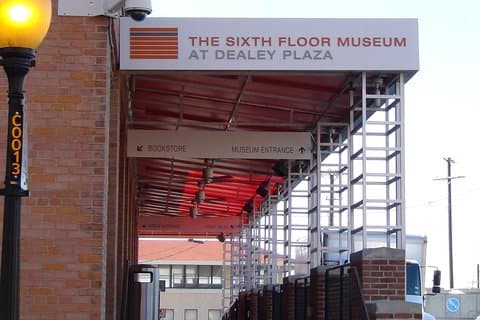 JFK Assassination Tour with Lee Harvey Rooming House