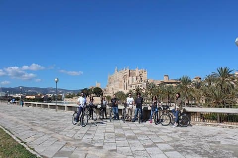 Palma de Mallorca Easy Bike Tour (Small Groups)