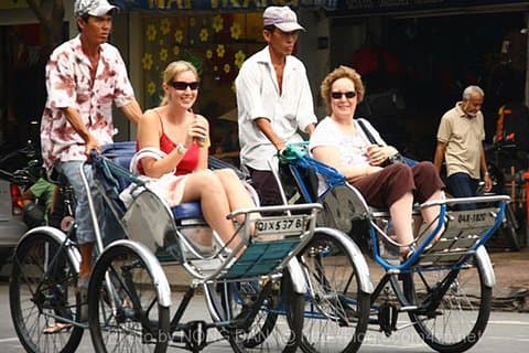 03 Hour Pedicab Explore Nha Trang City (Small Group Tour)