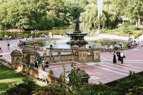 Central Park New York Guided Walking Tour Semi-Private 12ppl Max