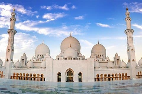 Private Abu Dhabi City Tour with Pick up from Dubai or Abu Dhabi