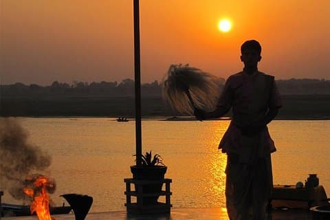 Varanasi Morning Boat Tour [RowBoat]