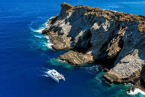 Ni'ihau and Na Pali Coast Snorkel Boat Tour