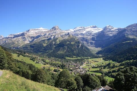 Day trip to Glacier 3000 from Montreux