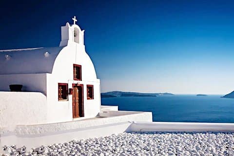 Private Customizable Santorini Tour with Local Driver-Guide