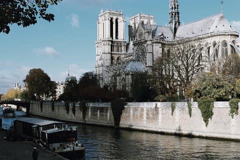 Paris City Center Tour with Notre Dame Semi Private 12ppl Max