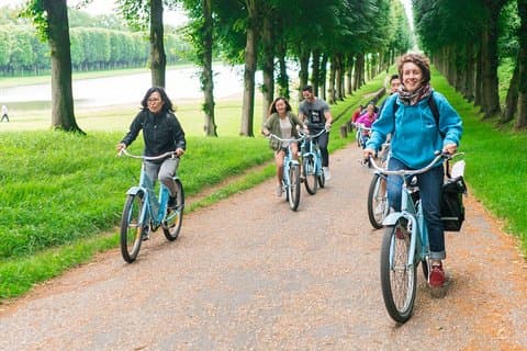 Versailles Palace Bike Tour with Market & Marie-Antoinette hamlet
