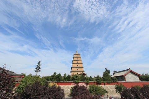 Private Xi'an Day Tour Including Hanyangling Museum And Small Wild Goose Pagoda