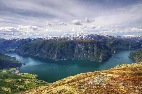 Self-Guided Bergen to Oslo Daytrip With Flamsbana & Fjordcruise