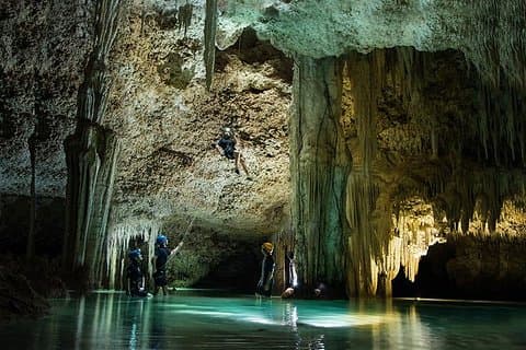 Rio Secreto Plus: Classic Tour, Bycicle, Rappel & Ziplines