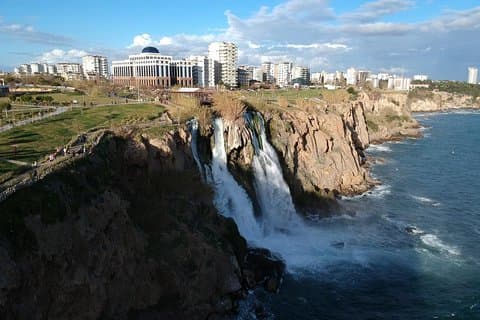 Private Unique Waterfalls Tour