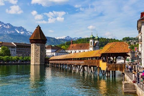 Luzern Half-Day Small Group Walking Tour incl. Lake Cruise