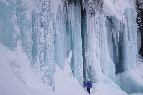 Frozen fall trekking