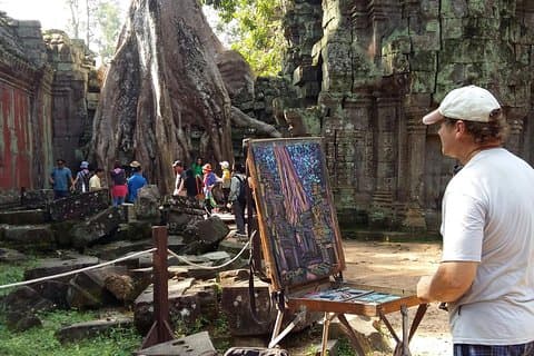 1-Day Temple Tour: Explore Rolous Group, Grand Circuit & Sunset