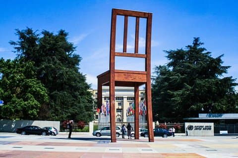 Geneva Highlights 2-Hour : United Nations Disctrict & Old town