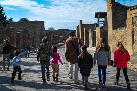Ancient Pompeii Private Tour: Skip the Line & Kid-Friendly Option