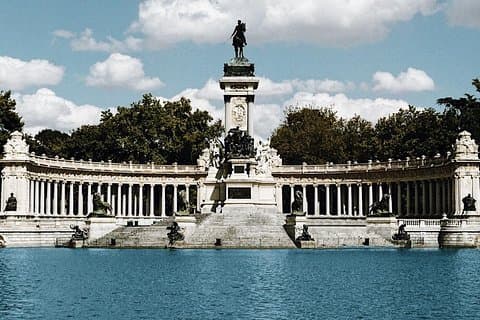 Madrid Old City Guided Exclusive Guided Walking Tour
