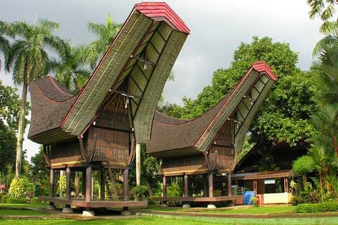 Jakarta Cultural Tour: Explore Indonesia’s Traditions & Diversity