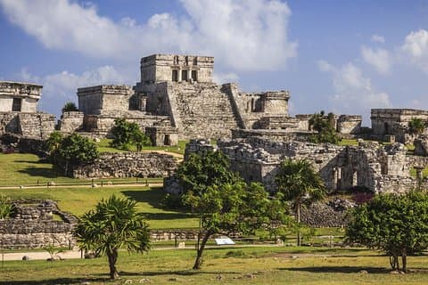 Tulum and Coba with Cenote Swim and Lunch from Cancun